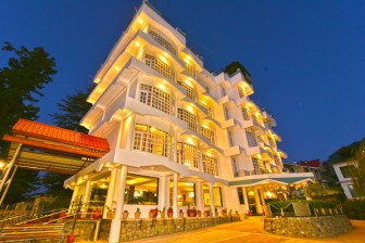 Hill Crest Resort by DLS Hotels