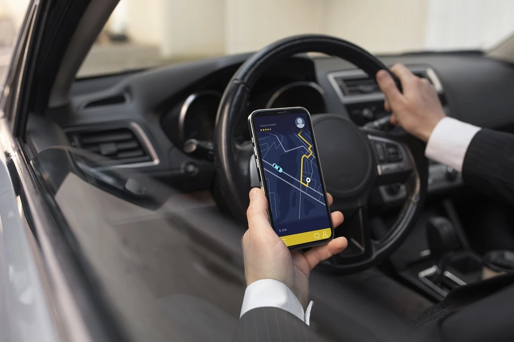 Book Reliable Taxi Services in Delhi for Local and Outstation Travel